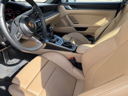 Certified 2021 Porsche 911 Targa 4S image 4