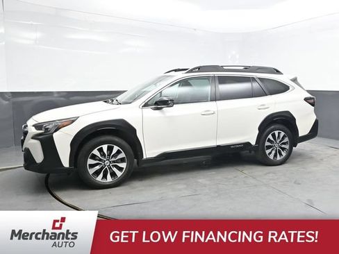 Used 2023 Subaru Outback Limited AWD/4WD image 3