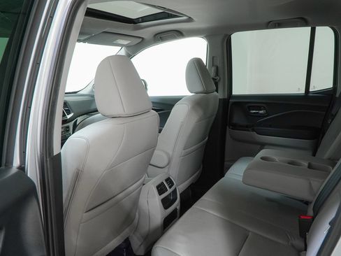 Used 2017 Honda Ridgeline RTL-E image 45