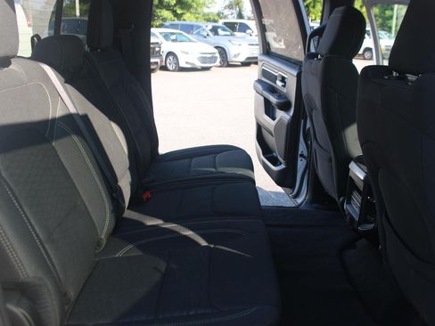 Used 2025 RAM 1500 Big Horn AWD/4WD image 30