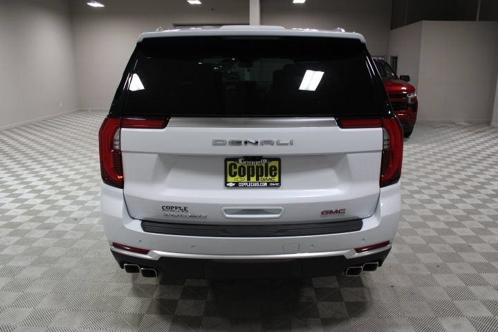 New 2026 GMC Yukon XL Denali w/ Denali Reserve Package AWD/4WD image 11