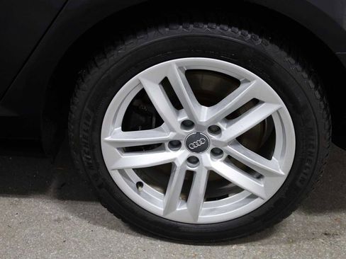 Used 2017 Audi A4 2.0T Premium image 35