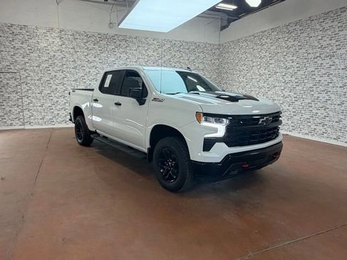 Used 2023 Chevrolet Silverado 1500 LT Trail Boss w/ Protection Package image 3