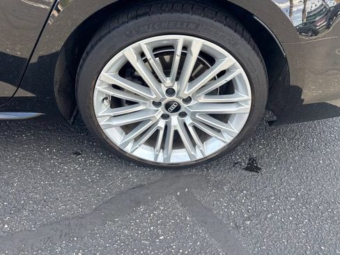 Used 2018 Audi A4 2.0T Premium Plus w/ Premium Plus Package AWD/4WD image 18