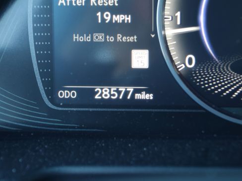 Used 2024 Lexus ES 350 Ultra Luxury w/ Accessory Package (Z2) FWD image 21