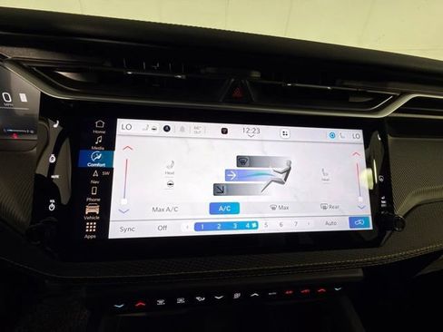 New 2026 Jeep Cherokee Limited AWD/4WD image 18