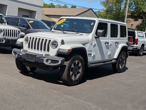 Used 2021 Jeep Wrangler Unlimited Sahara AWD/4WD image 7