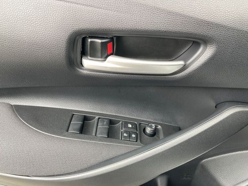 New 2026 Toyota Corolla SE FWD image 4