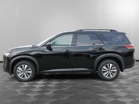New 2026 Nissan Pathfinder SL AWD/4WD image 3