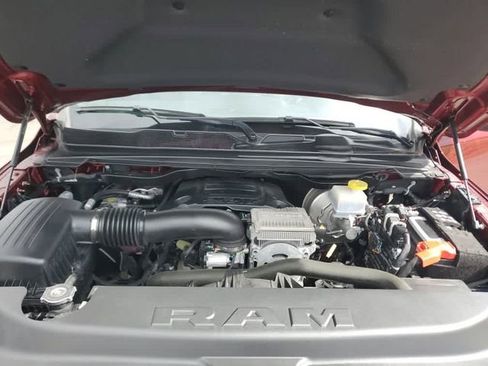 Used 2023 RAM 1500 Laramie AWD/4WD image 11