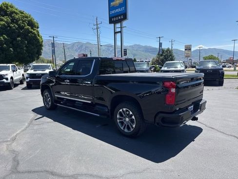 Used 2024 Chevrolet Silverado 1500 High Country w/ Technology Package AWD/4WD image 5