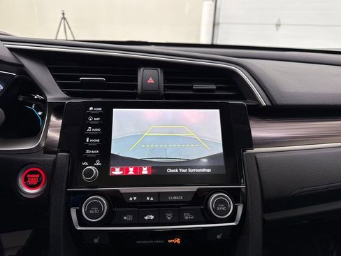 Used 2020 Honda Civic Touring image 18