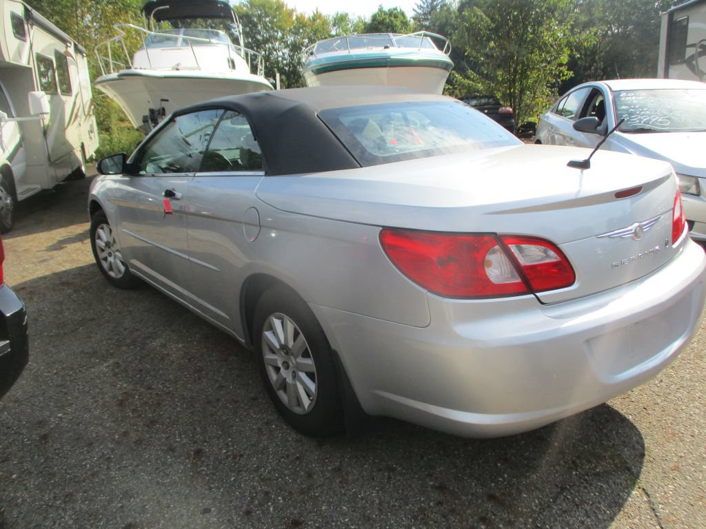 Used 2008 Chrysler Sebring LX FWD image 5