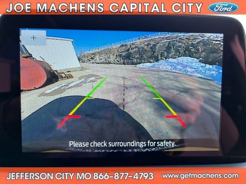 Used 2022 Ford Escape SE w/ SE Sport Appearance Package image 22