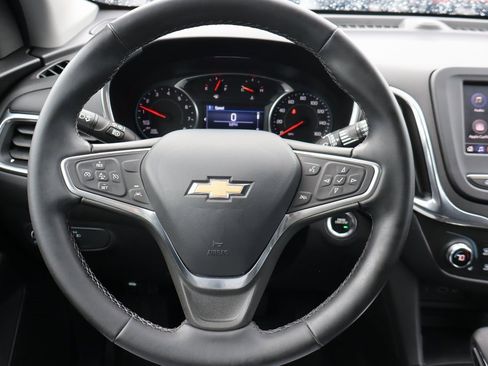Used 2023 Chevrolet Equinox LT image 6
