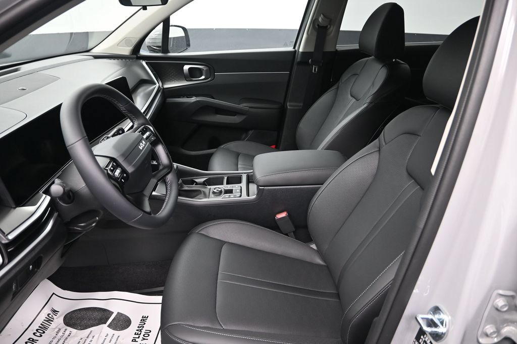 Certified 2026 Kia Sorento S AWD/4WD image 13