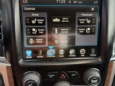 Used 2017 RAM 1500 Laramie AWD/4WD image 26