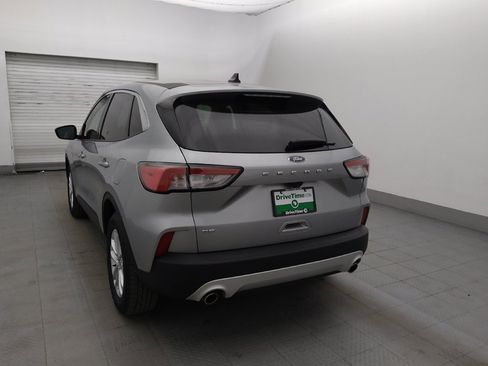 Used 2022 Ford Escape SE FWD image 5