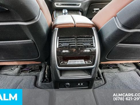 Used 2021 BMW X7 M50i AWD/4WD image 34