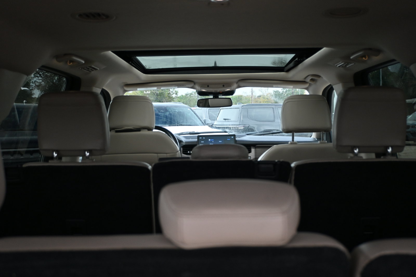 Used 2024 Ford Expedition Max Limited RWD image 29