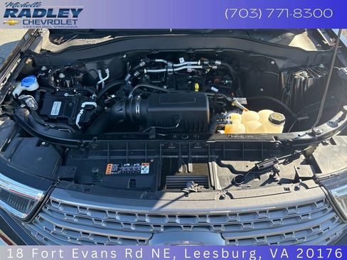 Used 2022 Ford Explorer XLT w/ Equipment Group 202A image 11