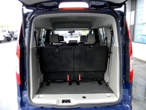 Used 2015 Ford Transit Connect Titanium image 14