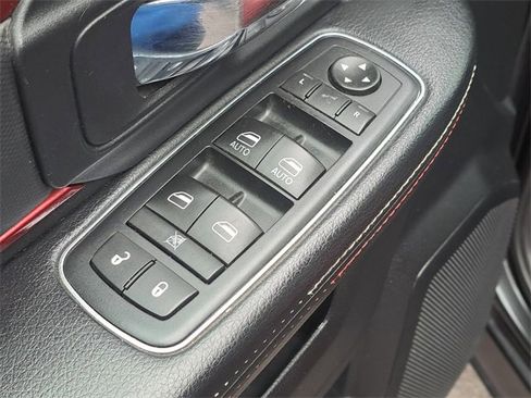 Used 2016 RAM 1500 Rebel w/ Luxury Group image 20