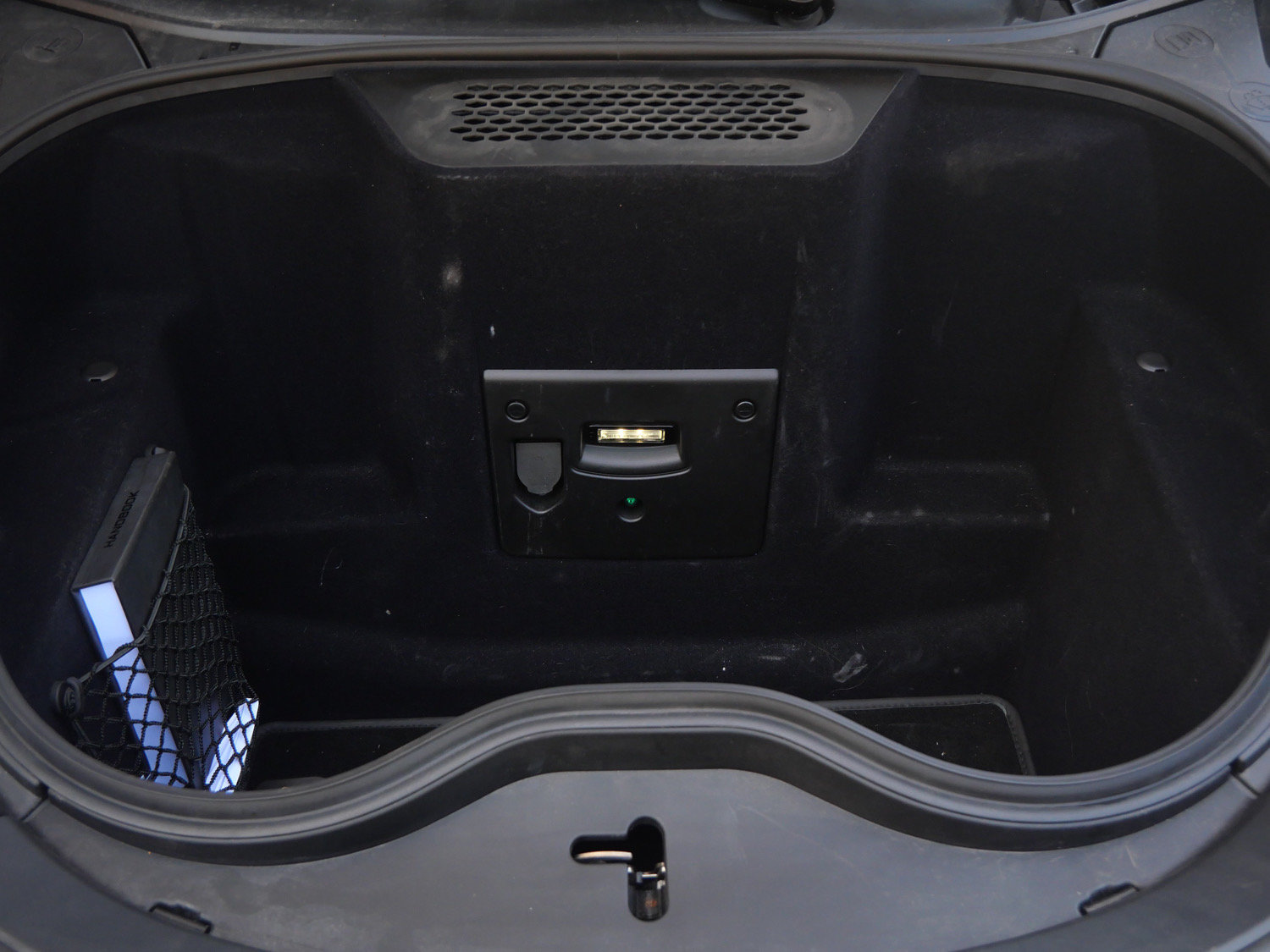 Used 2023 McLaren GT RWD image 23