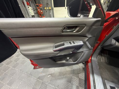 New 2026 Nissan Pathfinder SV image 13