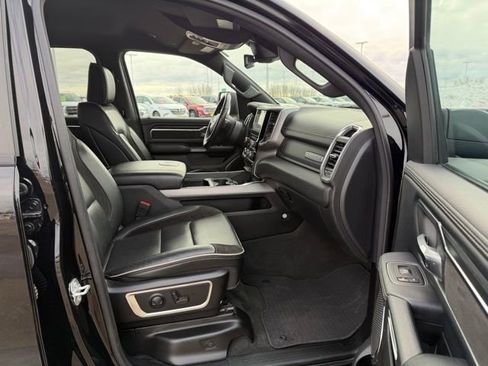 Used 2024 RAM 1500 Laramie image 18