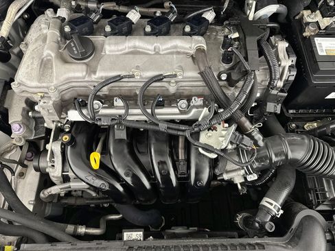 Used 2020 Toyota Corolla LE FWD image 36