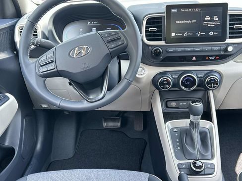 New 2026 Hyundai Venue SEL FWD image 22