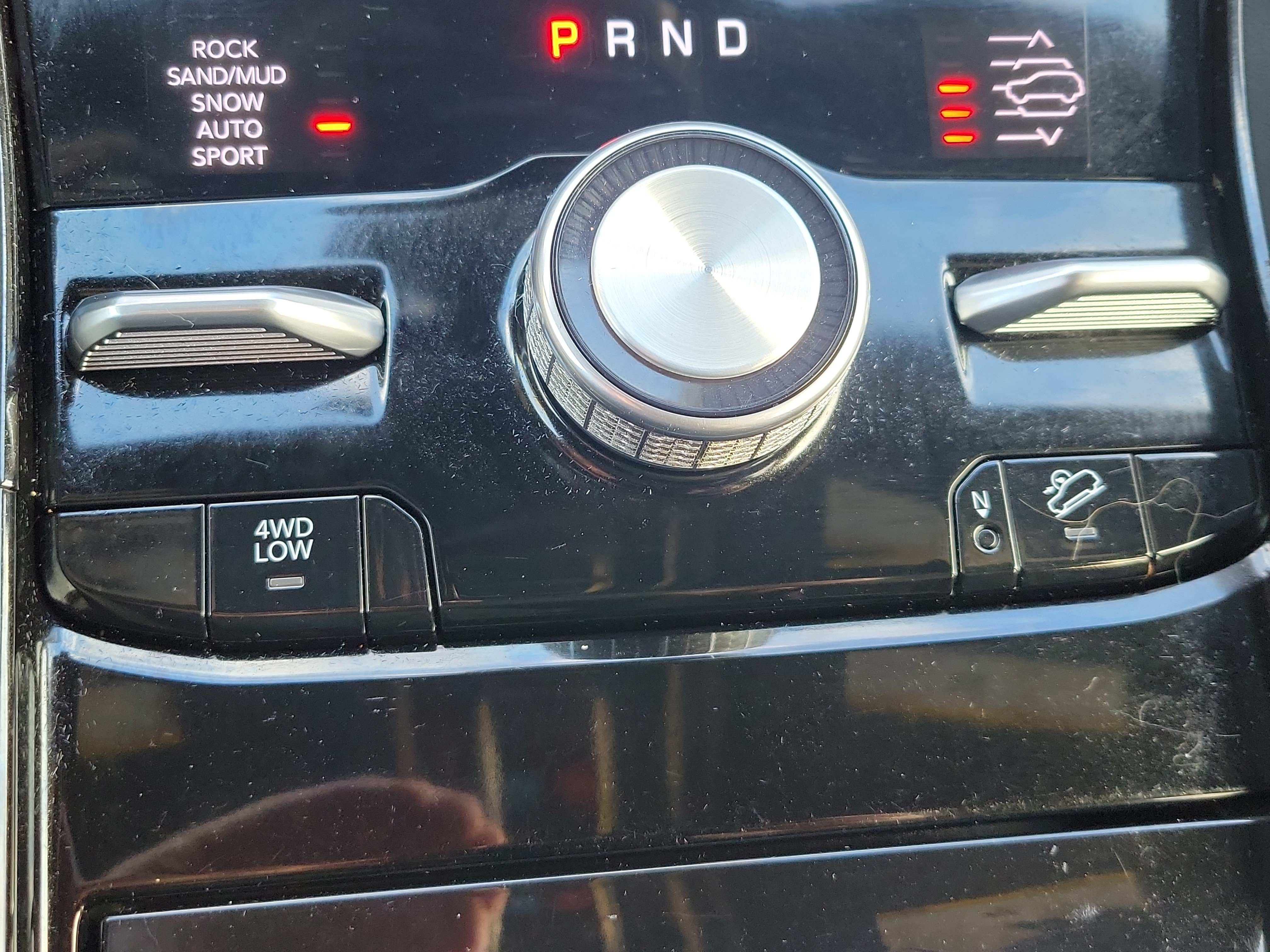 Used 2024 Jeep Grand Cherokee Summit AWD/4WD image 30