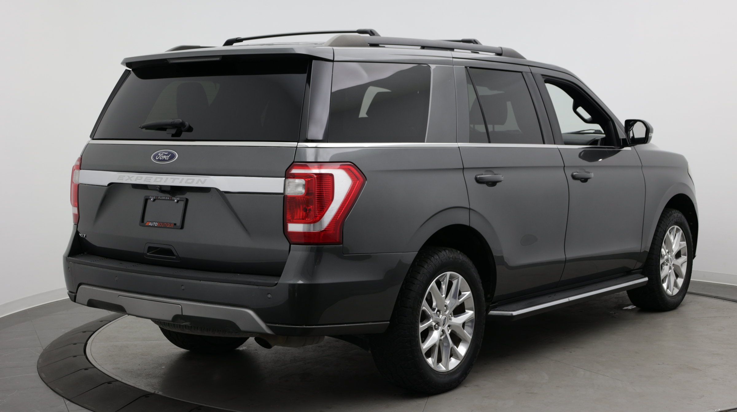 Used 2021 Ford Expedition XLT RWD image 8