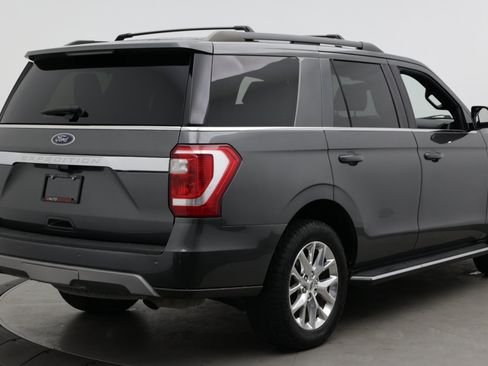 Used 2021 Ford Expedition XLT RWD image 8