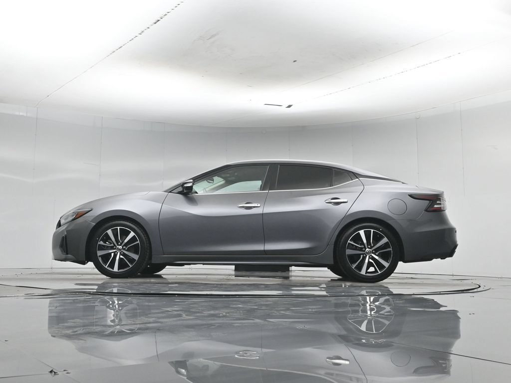Used 2021 Nissan Maxima 3.5 SV w/ Floor Mat Group FWD image 8