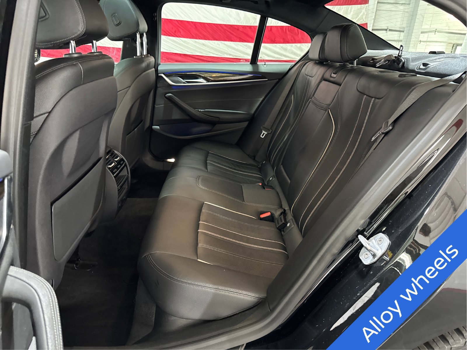 Used 2018 BMW 530i xDrive w/ Premium Package AWD/4WD image 10