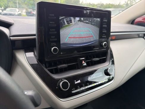 Used 2022 Toyota Corolla L FWD image 27