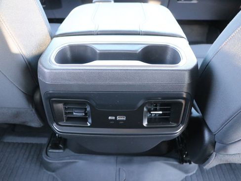 Used 2023 Chevrolet Silverado 1500 LT Trail Boss w/ Convenience Package II image 32