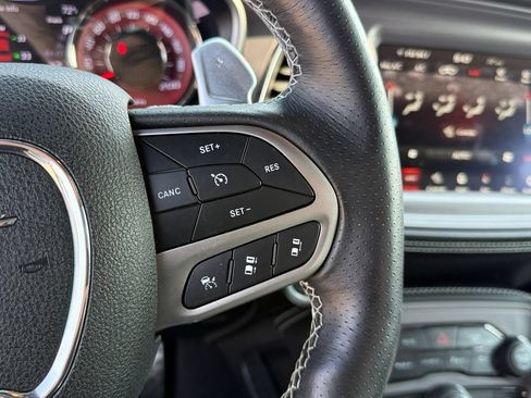 Used 2023 Dodge Challenger SRT Hellcat RWD image 18