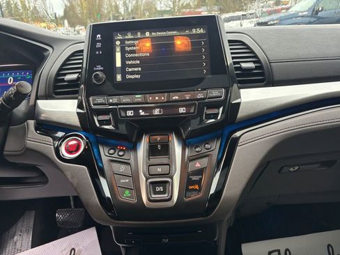 Used 2018 Honda Odyssey Elite image 20
