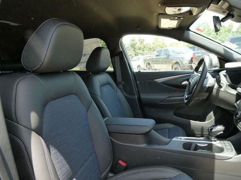 New 2026 Buick Envista Sport Touring w/ Convenience I Package FWD image 10