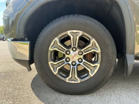 Used 2020 GMC Sierra 1500 SLE w/ SLE Value Package AWD/4WD image 15
