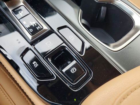 Used 2025 Lexus NX 250 FWD w/ Towing Package (2000 Lbs) image 27