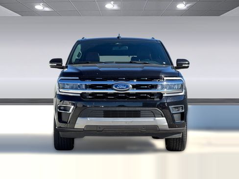 Used 2024 Ford Expedition Limited image 5