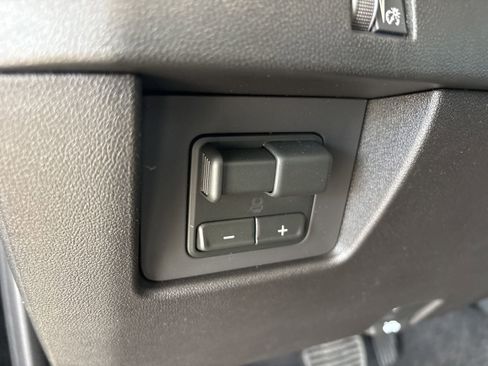 New 2026 Chevrolet Colorado Trail Boss AWD/4WD image 12