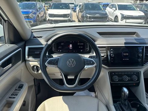 Used 2023 Volkswagen Atlas SE AWD/4WD image 15
