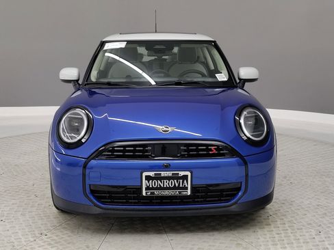 New 2026 MINI Cooper S image 2