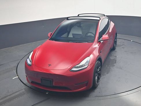 Used 2021 Tesla Model Y 2WD image 28