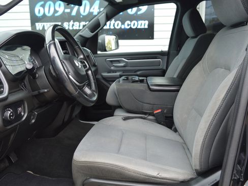 Used 2022 RAM 1500 Big Horn AWD/4WD image 12